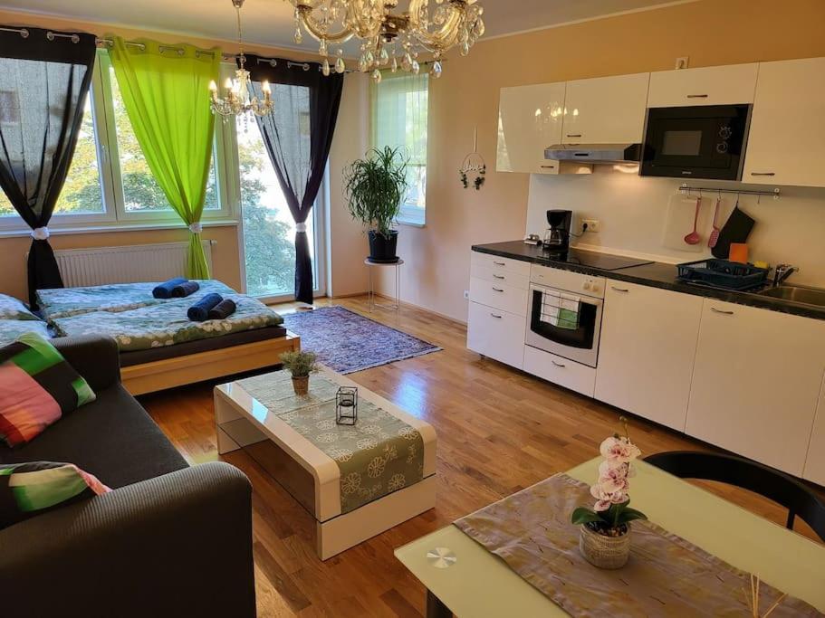 Enjoy Vienna Apartamento Exterior foto